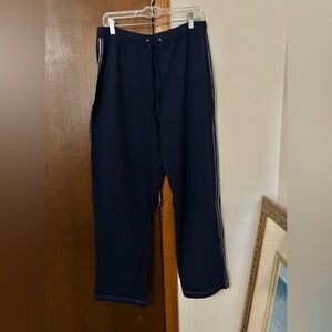Sport SAVVY woman’s Navy Blue Pants